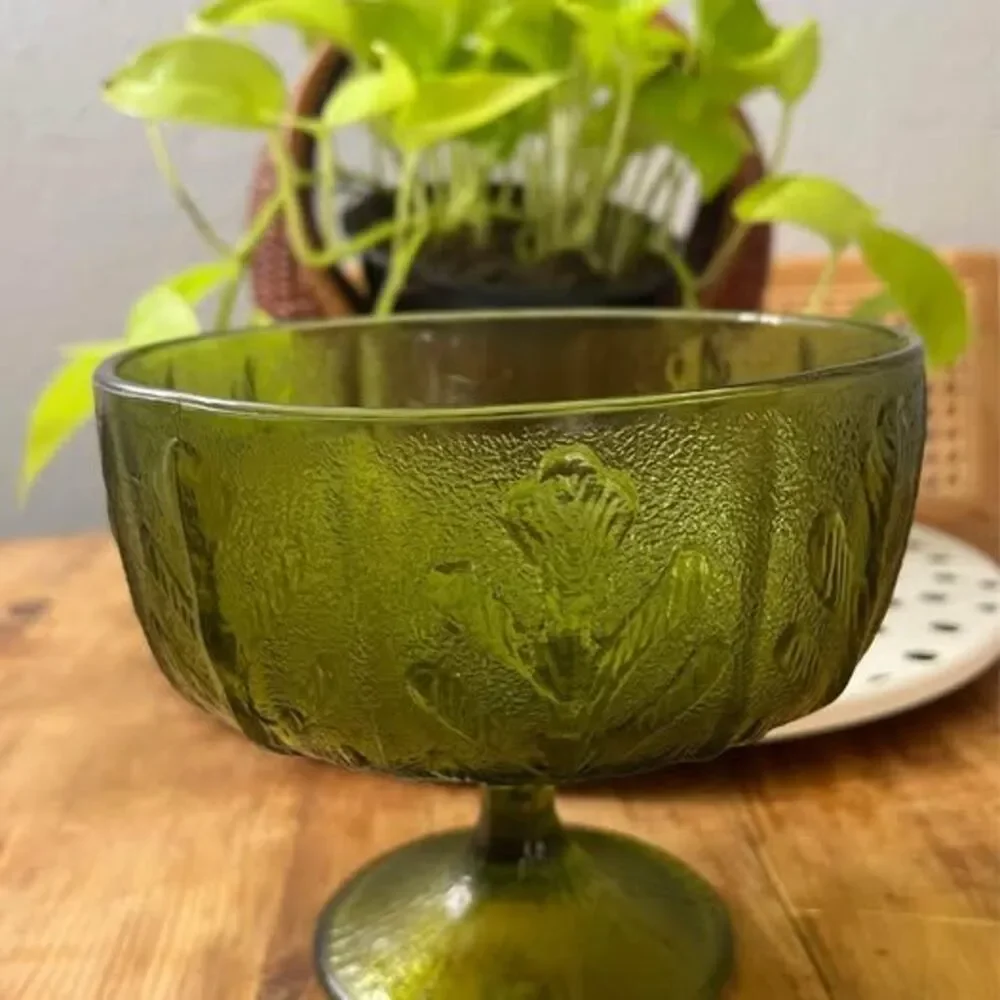 Indiana Glass Oak Leaf Green Design, Footed Bowl Circa 1975